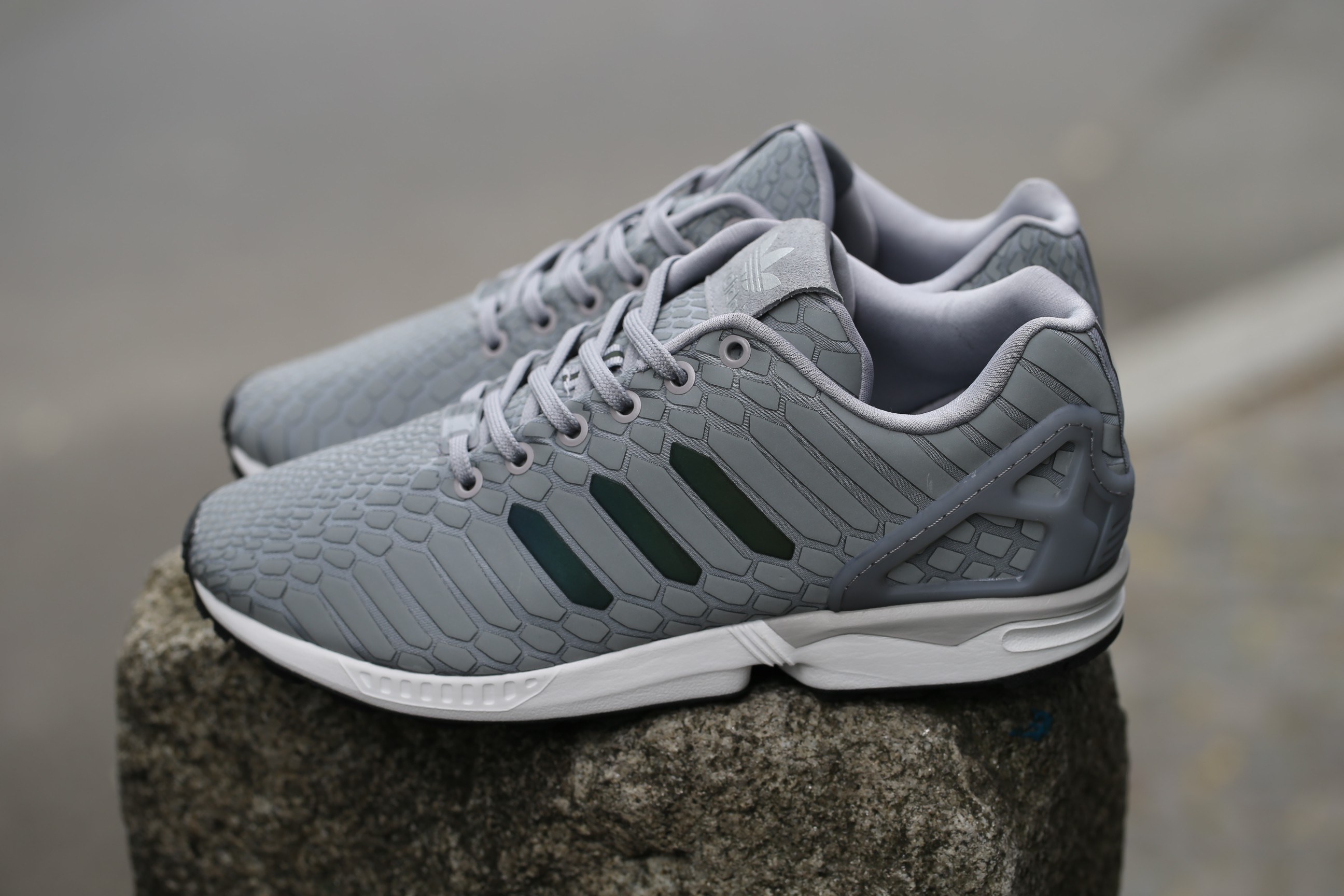 zx flux jaune fluo