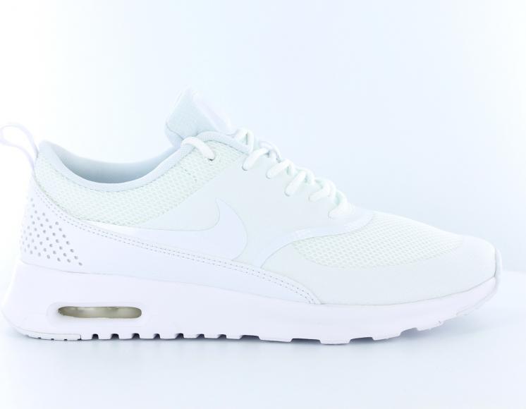 air max thea blanche et noir